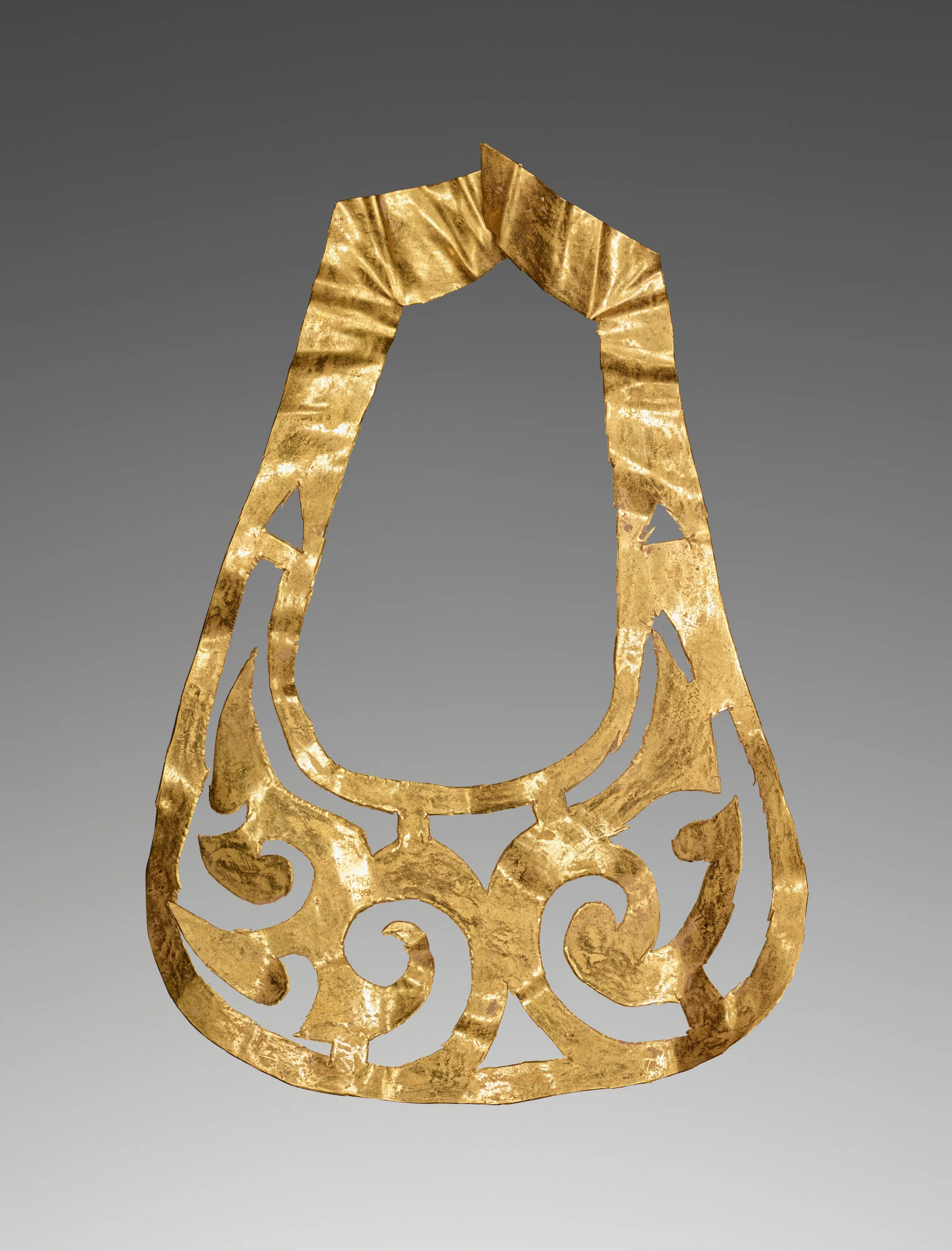 Bactrian Ornament Small Hook Earrings - Image 4