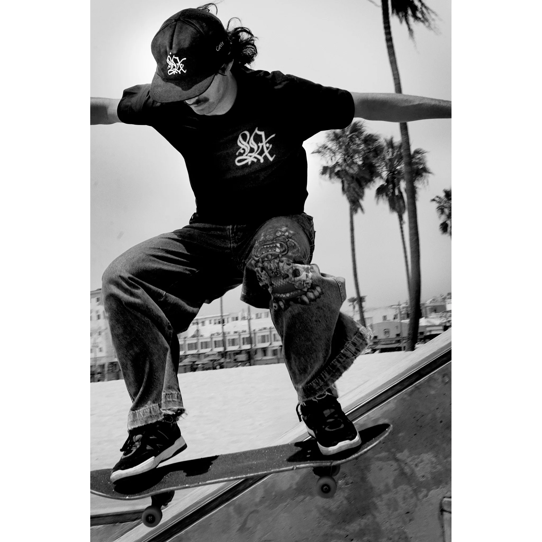 L.A. Graffiti Black Book Short Sleeve T-shirt - Image 3