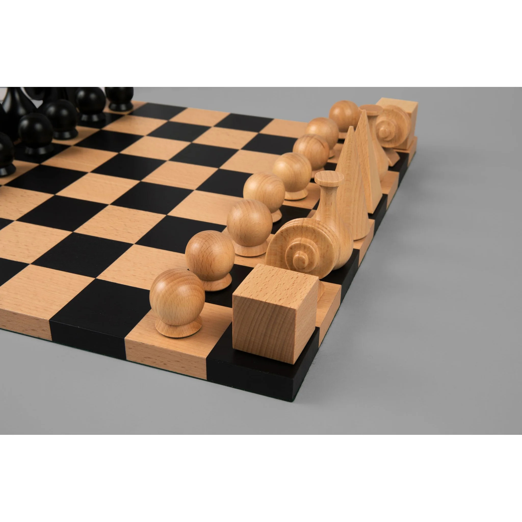 Man Ray Chess Pieces - Image 4